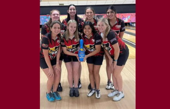 https://www.sxu.edu/_resources/images/news/2024/2024-bowling-350.png